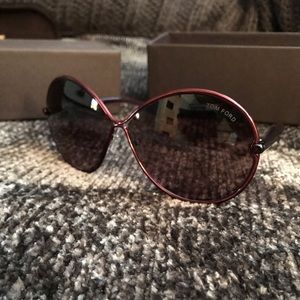 Tom Ford Stefania sunglasses. Never worn!